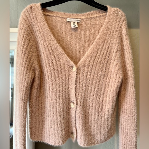 Sincerely Jules Soft & Cozy sweater - Picture 2 of 10